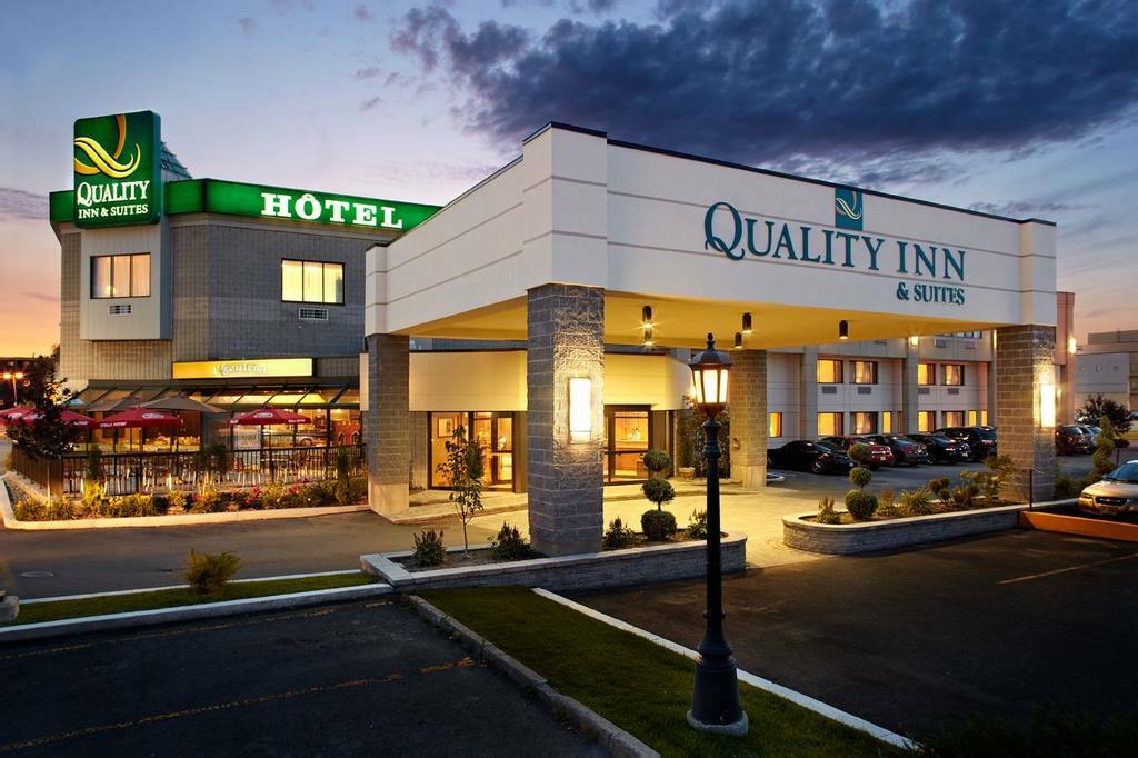 Quality Inn & Suites Brossard Eksteriør bilde